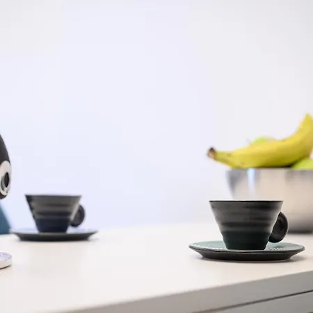 بيت للعطل In Bed *