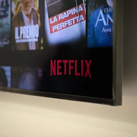 In Bed بيت للعطل *